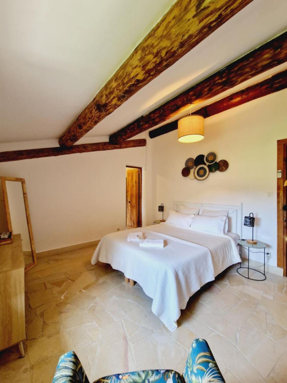 Mas Du Rollier Chambres D'Hotes Eygalieres  Bagian luar foto