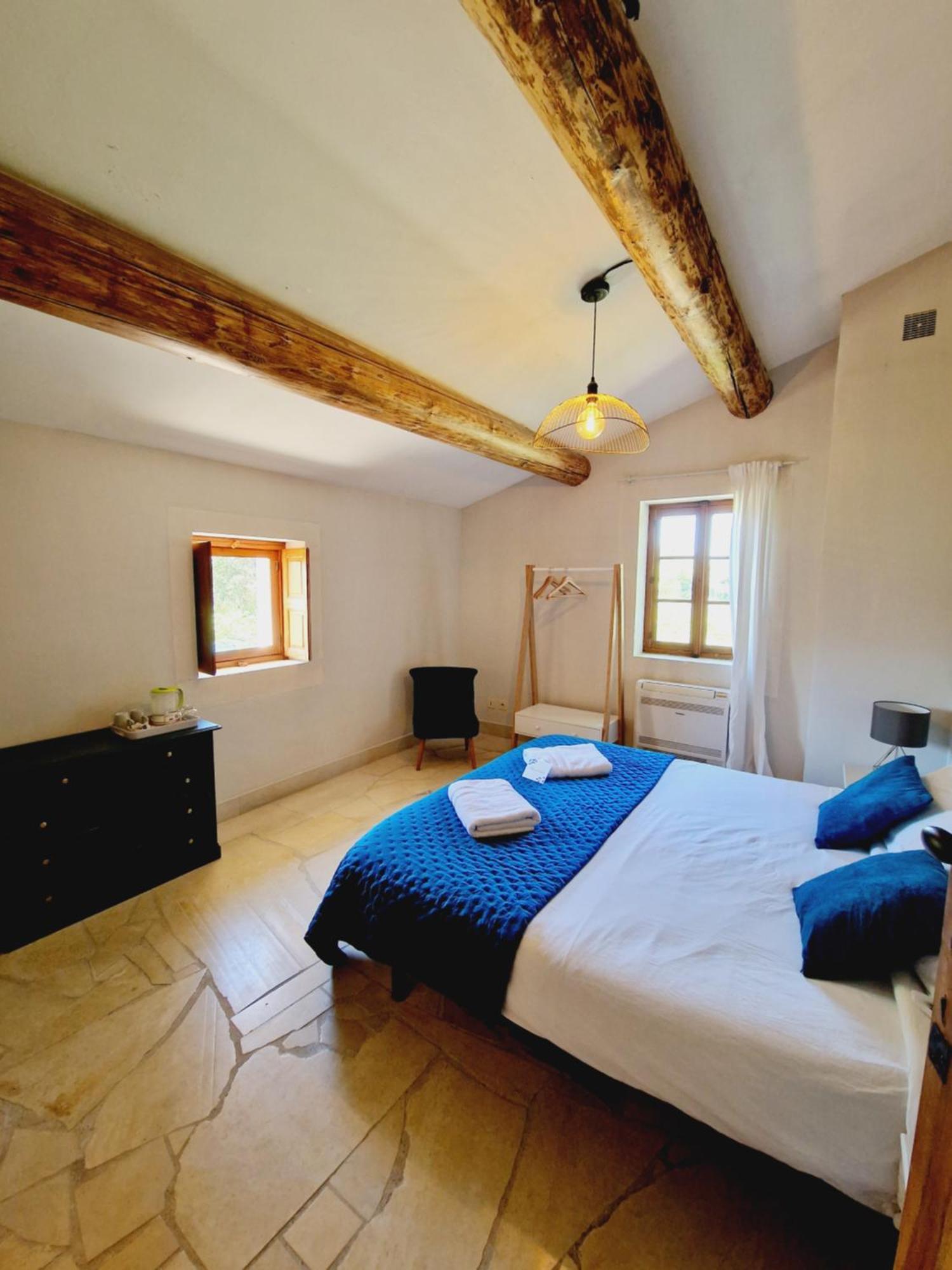 Mas Du Rollier Chambres D'Hotes Eygalieres  Bagian luar foto