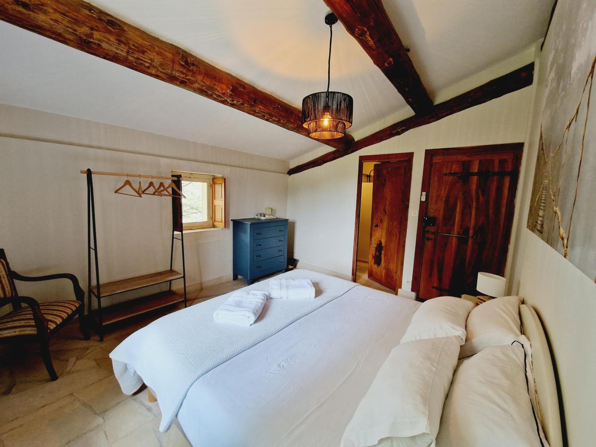 Mas Du Rollier Chambres D'Hotes Eygalieres  Bagian luar foto