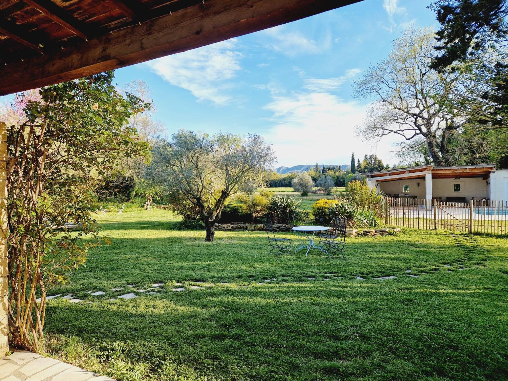 Mas Du Rollier Chambres D'Hotes Eygalieres  Bagian luar foto